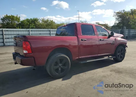2018 Ram 1500 St z USA, uszkodzony, nr VIN 1C6RR6KG7JS100443